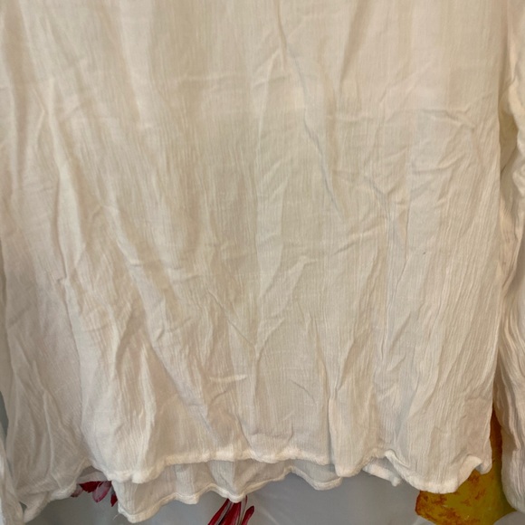 Papaya Cream color long sleeve Embroidery Blouse size large - Picture 13 of 13